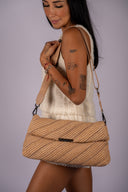 Embrace Clutch - Beige Luxe & Raffia