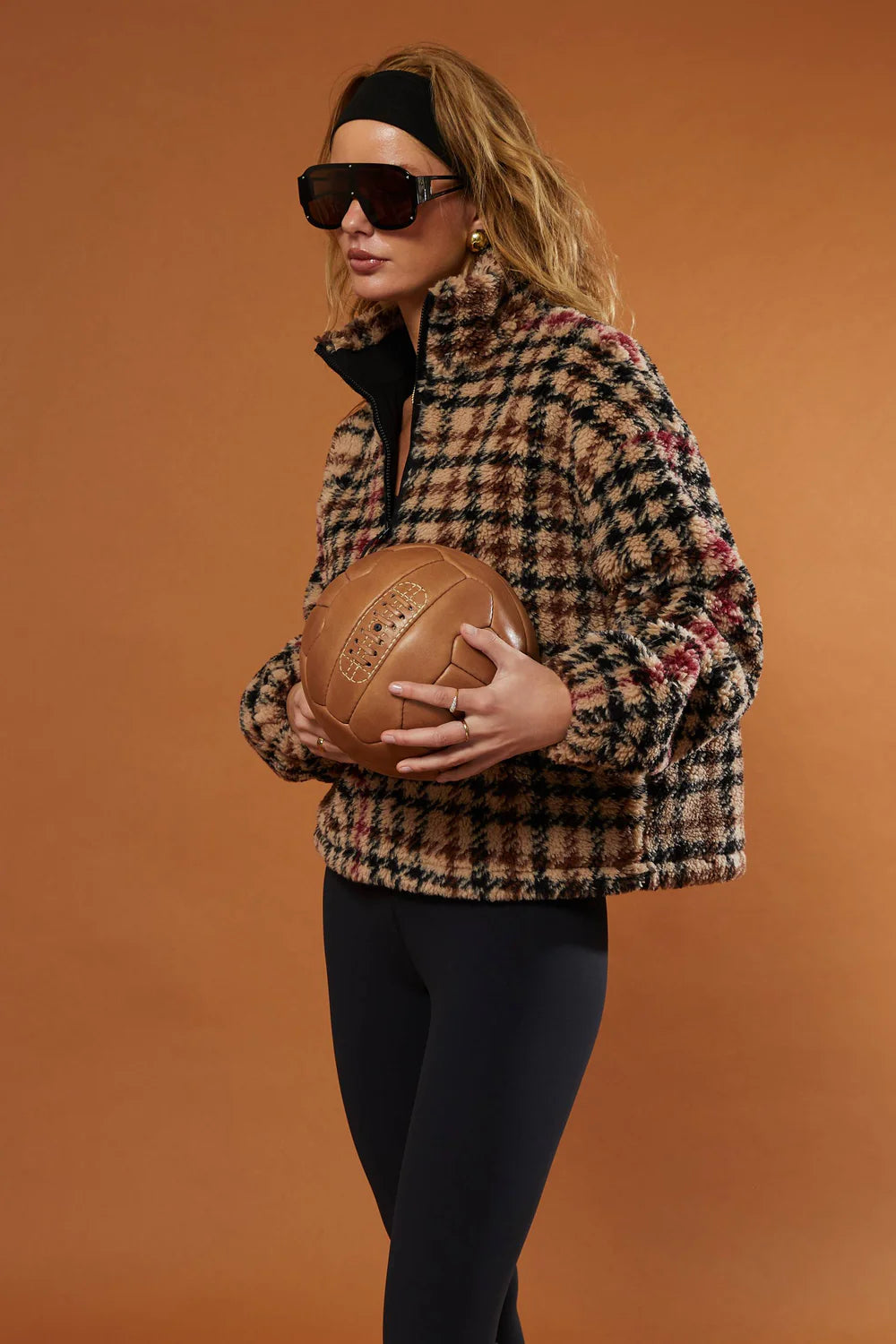 Leona Sherpa- Midnight Houndstooth