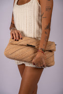 Embrace Clutch - Beige Luxe & Raffia
