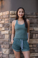 Notch Skimmer - Smoky Basil / White