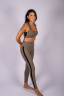 Margot Rigor Legging - Lentil / Black