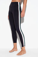 Nirvana Sage Legging- Black/Pink Quartz/Lilypad