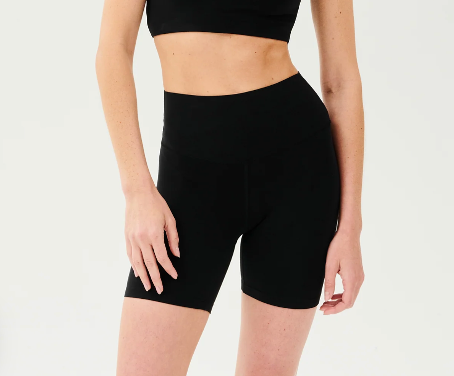 Airweight High Waist Short - Black