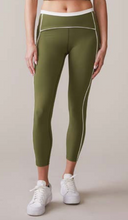 Piped Pocket Legging - Deep Olive