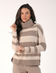 Shelly Turtleneck - Oatmilk / Latte