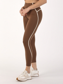 Apex 7/8 Legging - Chocolate / Oatmilk