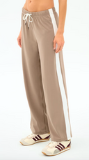 Willow Airweight Wide Leg - Latte / White