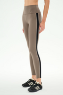 Margot Rigor Legging - Lentil / Black