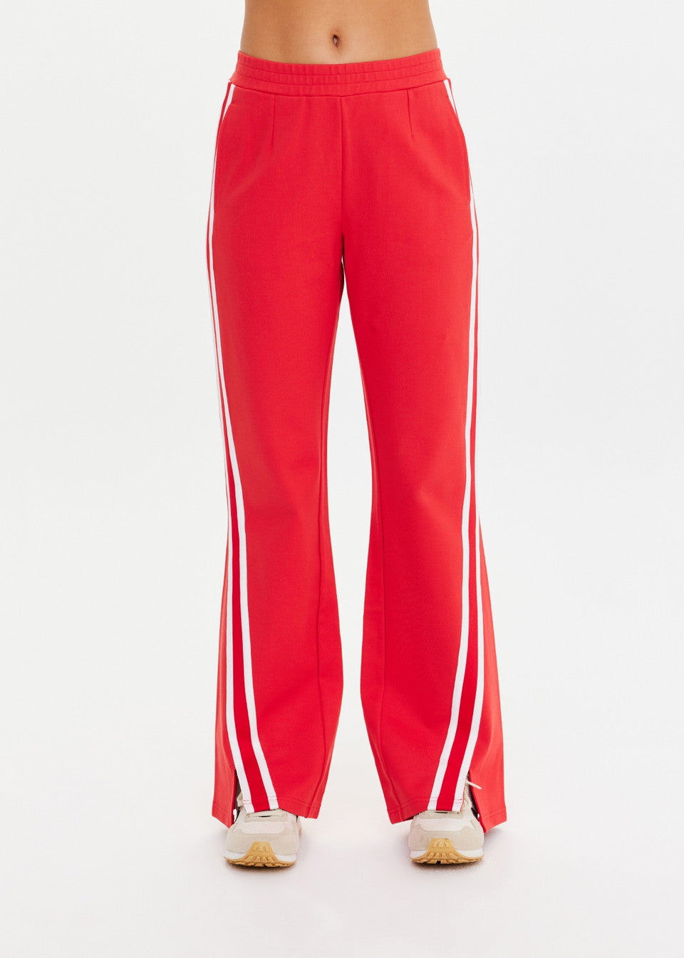 Petra Flare- Red